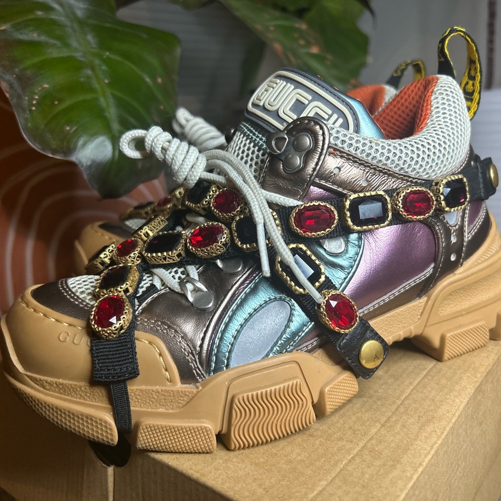Gucci Wmns Flashtrek Crystals 
Multi color Metallic - Picture 10 of 10